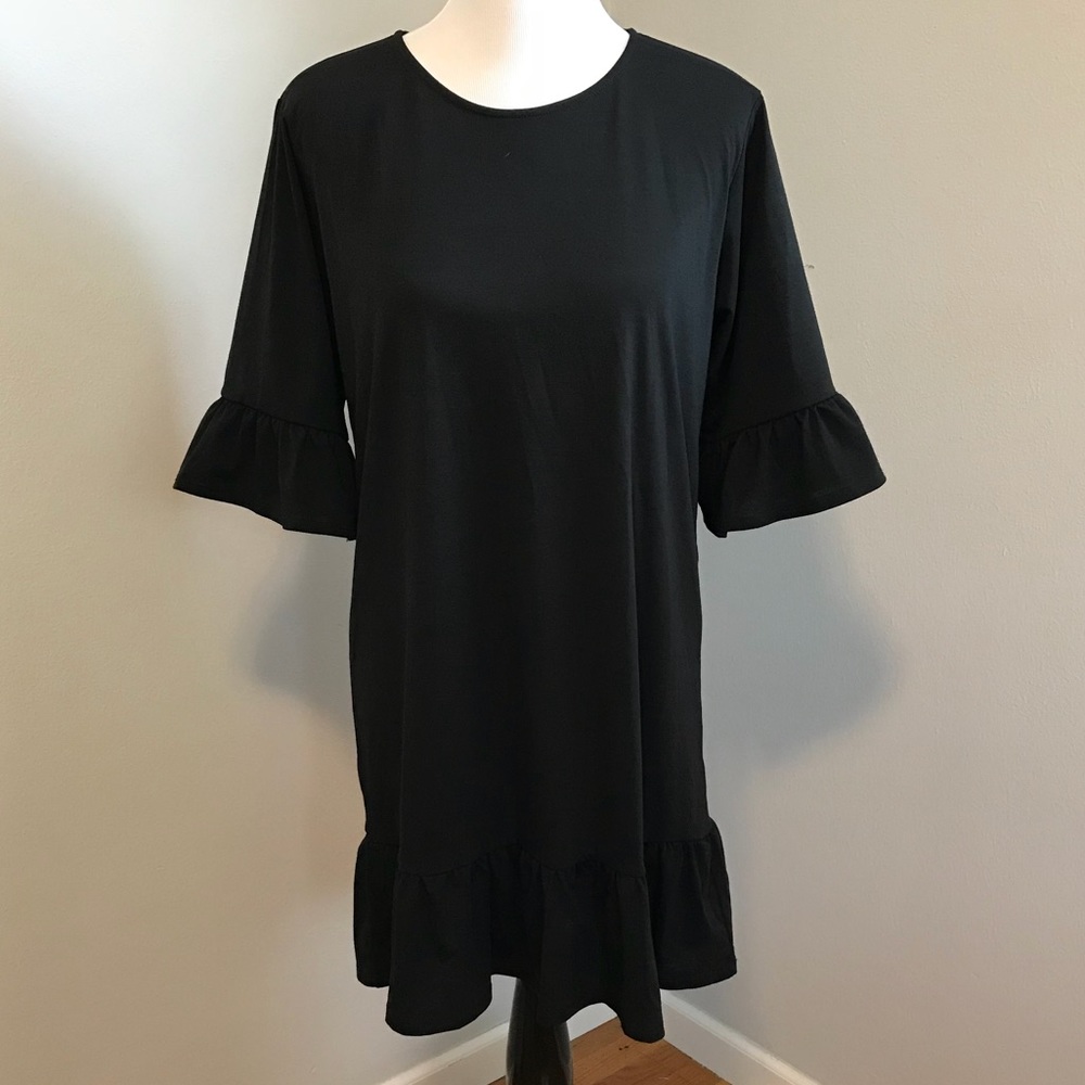PrettyLittleThing Ruffled Shift Dress